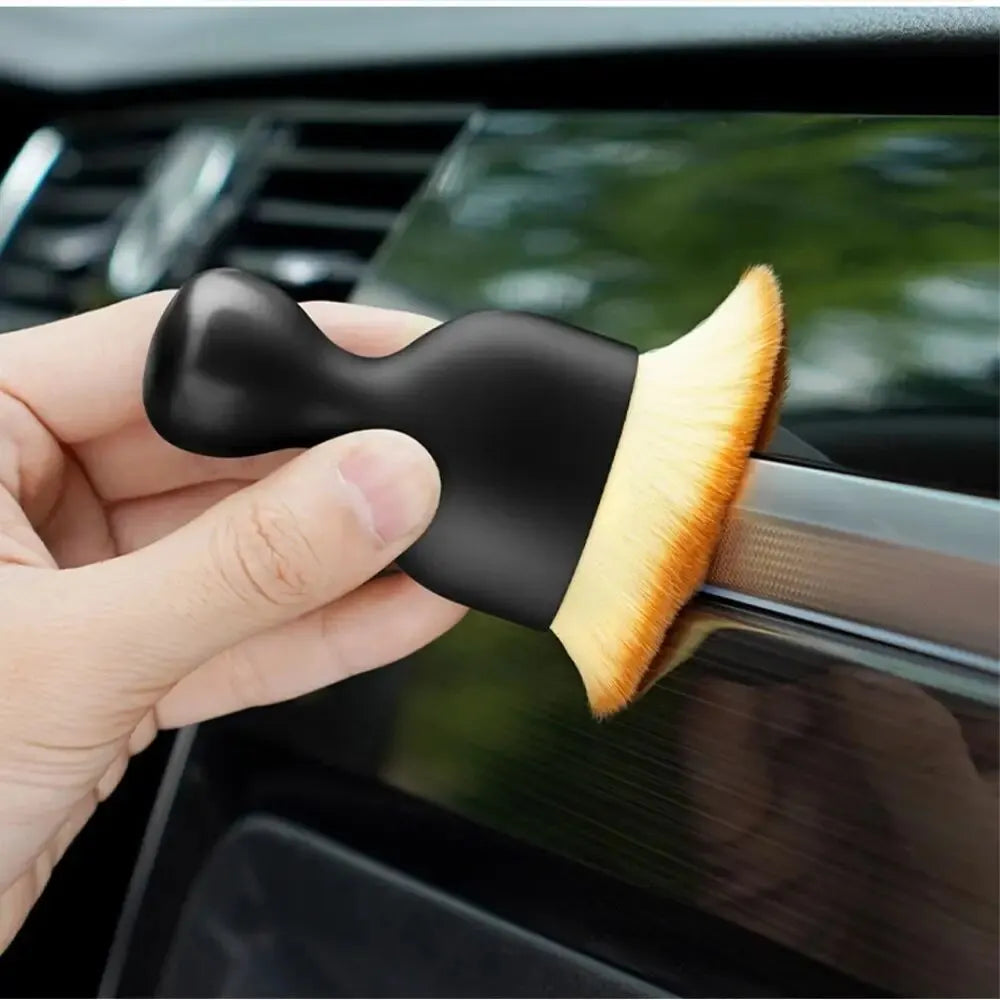 2 Pcs Car Interior Dust Sweeping Soft Brush Car Washing Tool Keyboard Gap Car Dust Brush out Trend Cleaning Brush