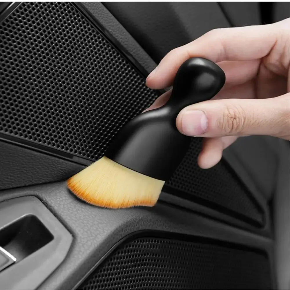 2 Pcs Car Interior Dust Sweeping Soft Brush Car Washing Tool Keyboard Gap Car Dust Brush out Trend Cleaning Brush