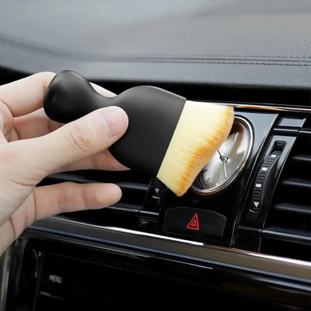 2 Pcs Car Interior Dust Sweeping Soft Brush Car Washing Tool Keyboard Gap Car Dust Brush out Trend Cleaning Brush